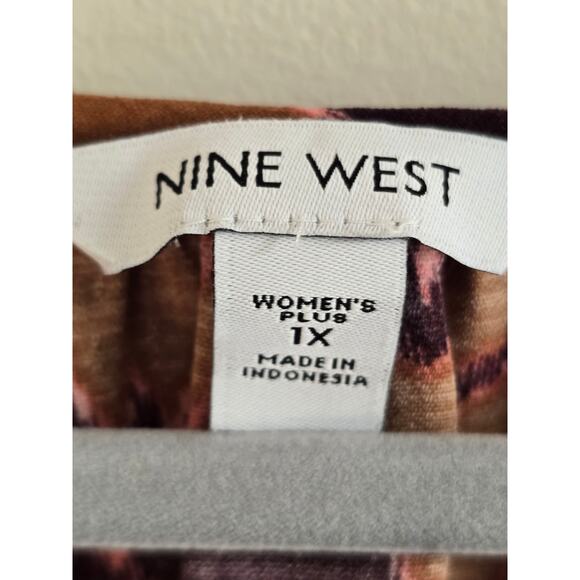 Plus Size Nine West Button-Front Balloon-Sleeve Tunic - Picture 2 of 8